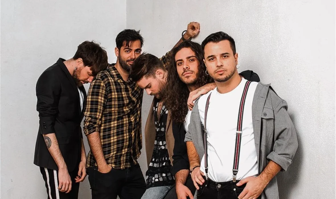 Martina Efedra estrenan "Demasiado Nuestro"