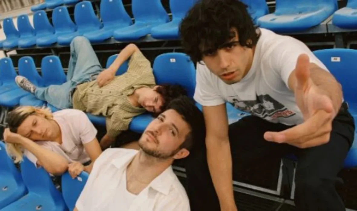 Carolina Durante comparten "Misil"