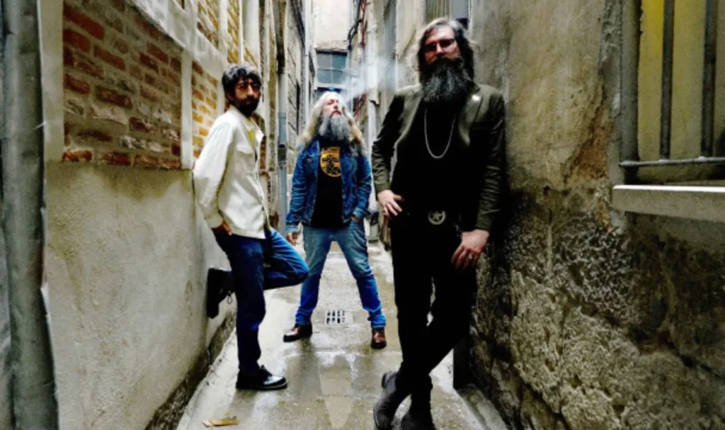 Arizona Baby anuncian fechas de su gira Salvation